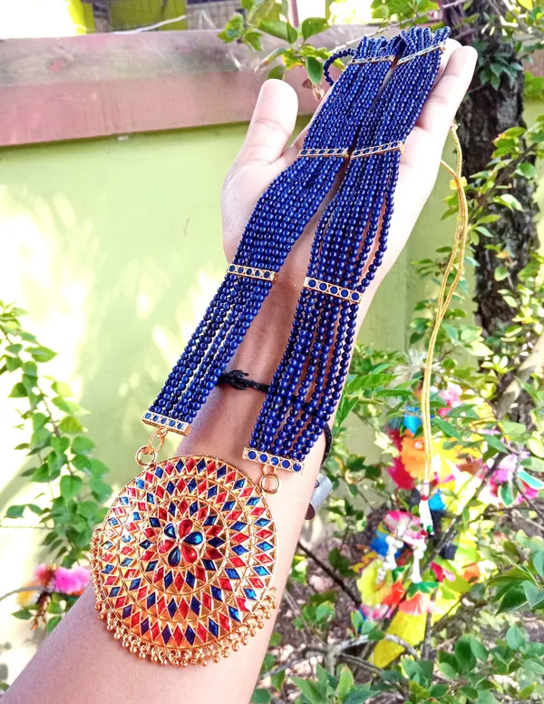 Assamese_Traditional_Gold_Plated_Red_Blue_Minakari_Japi_Tassel_Jewellery_Set_For_Women